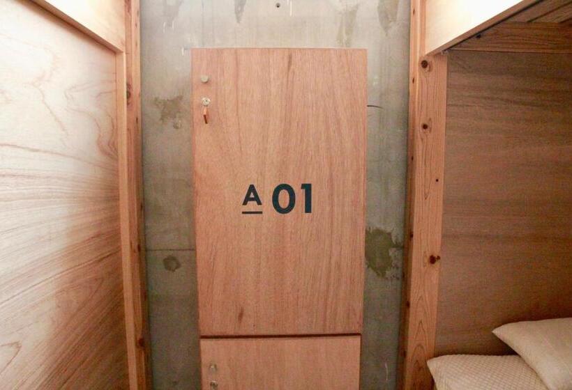 اتاق استاندارد, Hostel Tangatable
