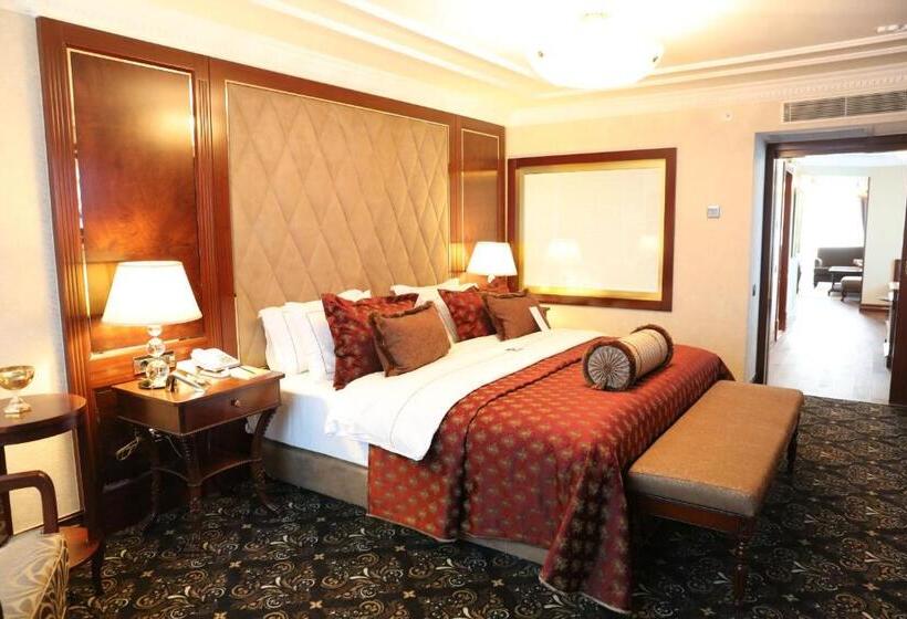 سوئیت پرزیدنت, Latanya Hotel Ankara