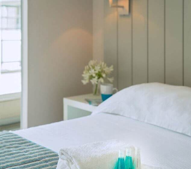 Номер Superior Боковой Вид на Море, Thalasso Concarneau Spa Marin Resort