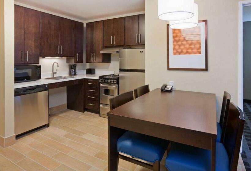 2 Bedroom Suite City View, Towneplace Suites By Marriott Sioux Falls South