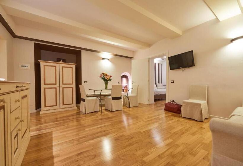 آپارتمان 1 خوابه, B&b Le Stanze Del Duomo