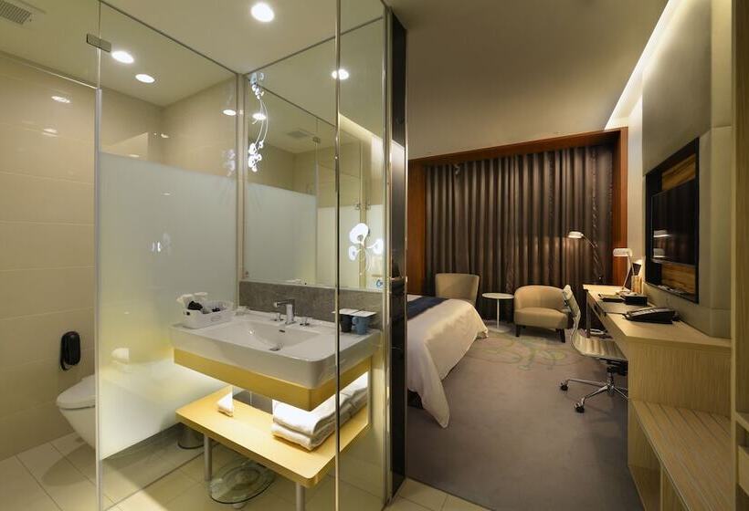 デラックスルーム, Golden Tulip Glory Fine