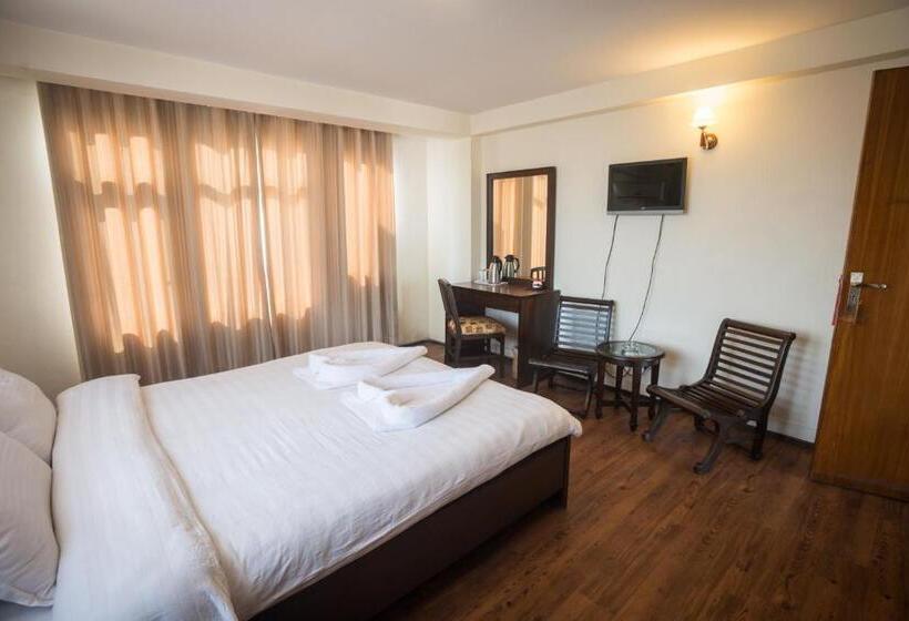 اتاق لوکس با بالکن, Yambu Kathmandu