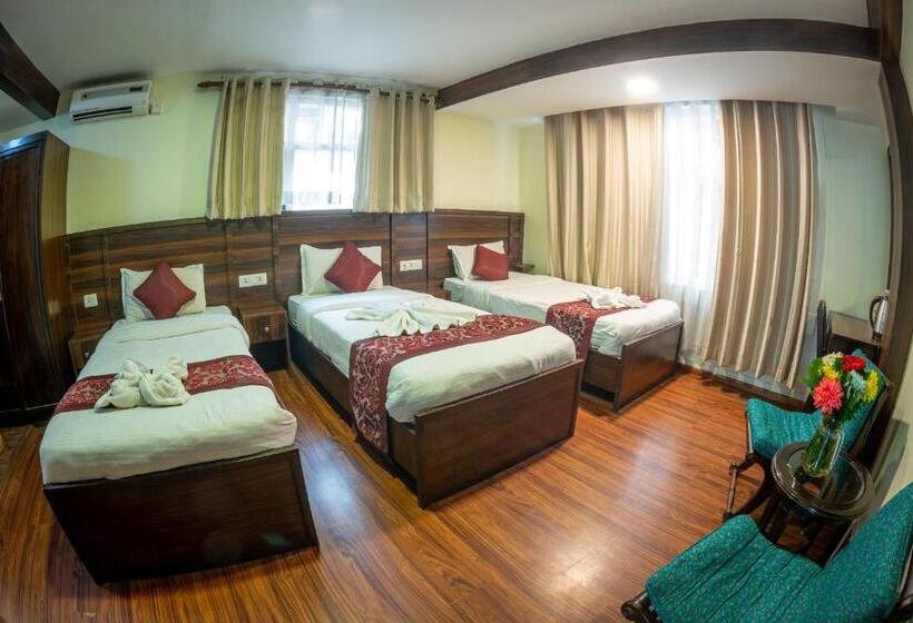 اتاق لوکس سه تخته, Yambu Kathmandu
