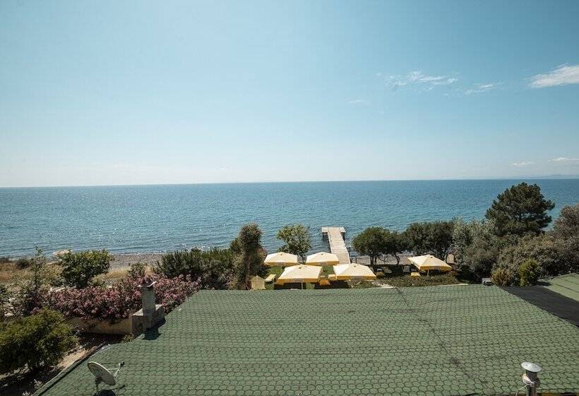 Quarto Triplo Standart Vista Mar, Limonata Otel Assos