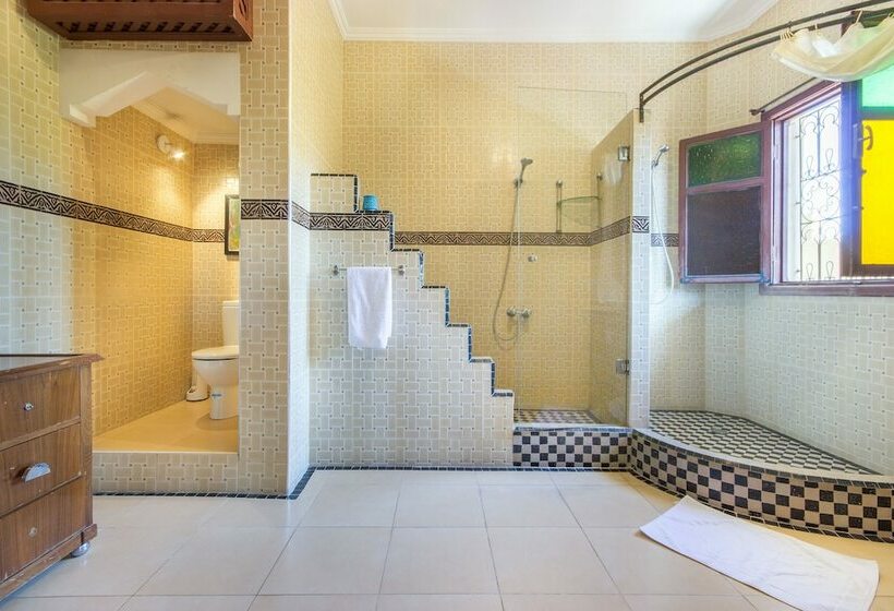 Dört Kişilik Standart Oda, Residence Alounsse