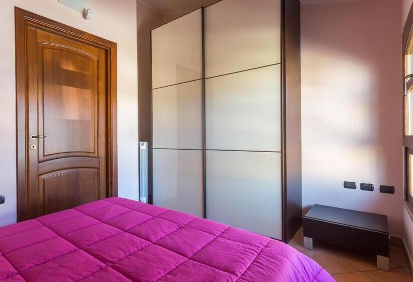 Номер Стандарт, Anaelehouserooms Ltb