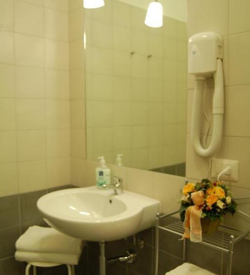 Номер Стандарт, Bella Cagliari B&b