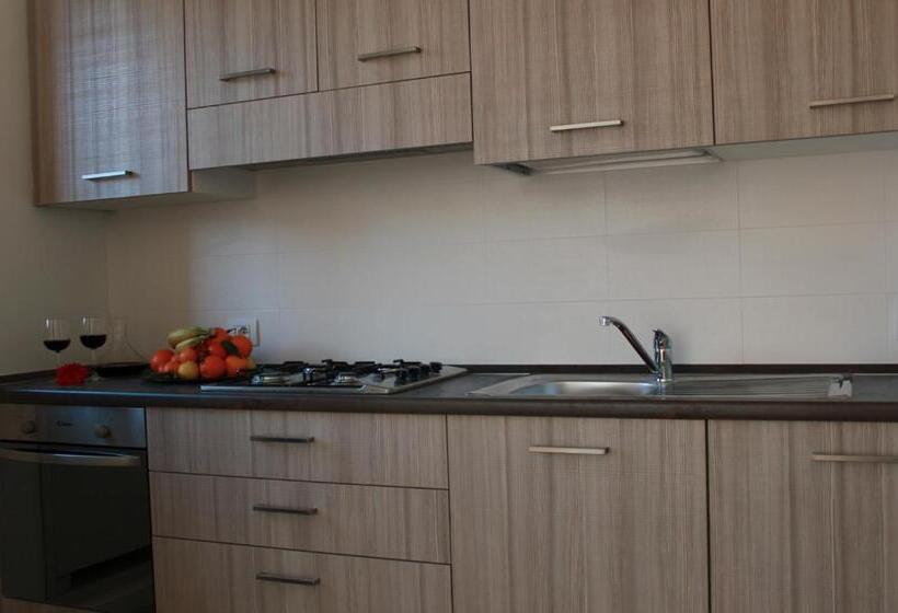 Апартаменты 2 Спальни с Террасой, Residence Villa Paradiso