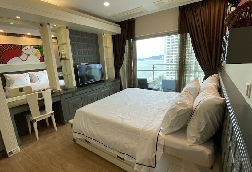 استودیوی لوکس, Lotus Village Nha Trang