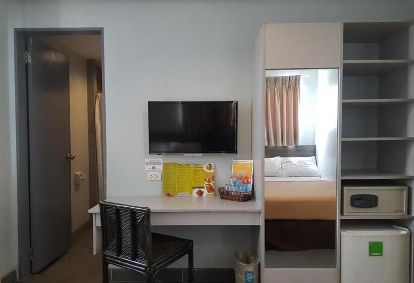 디럭스 룸, Cebu R Hotel Mabolo