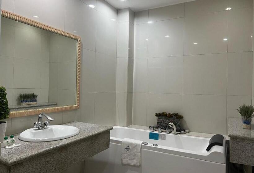 디럭스 스위트, Subic Residencias