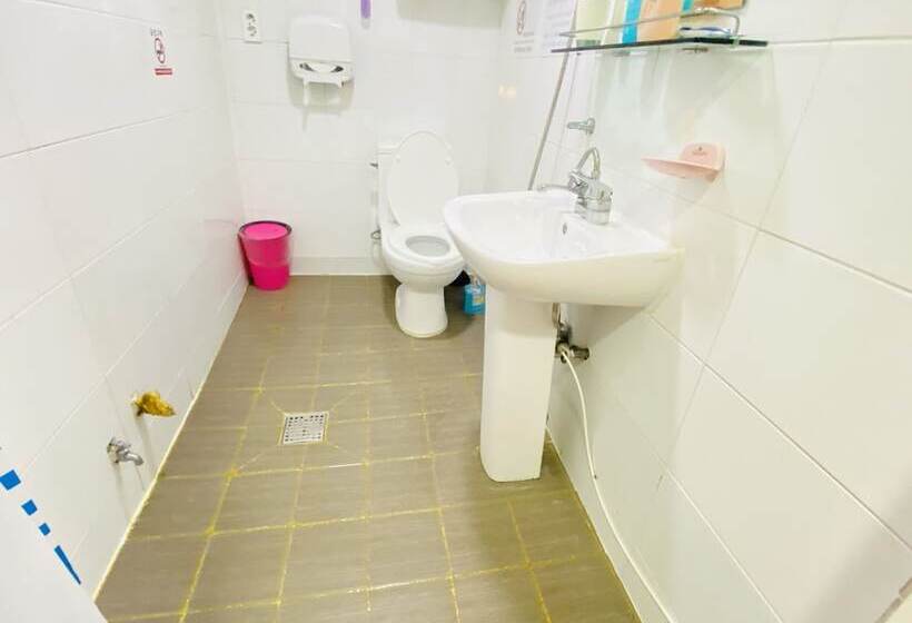 חדר סטנדרט לשלושה, Aroha Guesthouse Seoul Station