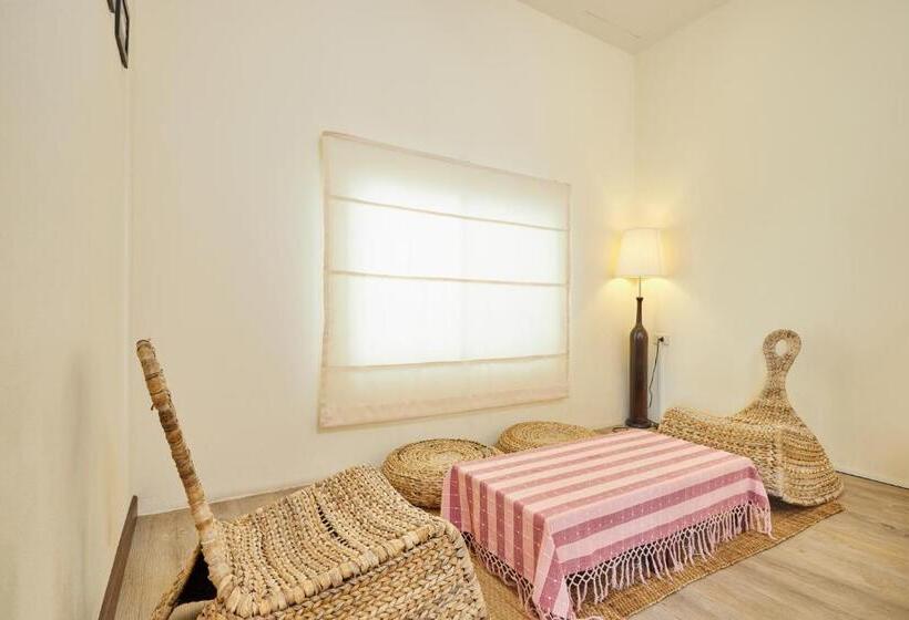 Вилла 3 Спальни, Talay Hotel And Villa Cha Am