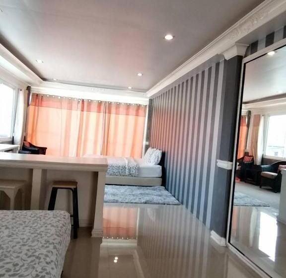 سوییت خانوادگی, Phuket Airport Inn