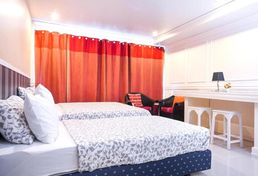 استودیو خانوادگی, Phuket Airport Inn