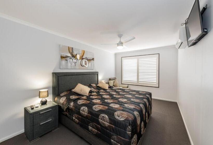 带3个卧室的公寓, Athena Motel Apartments