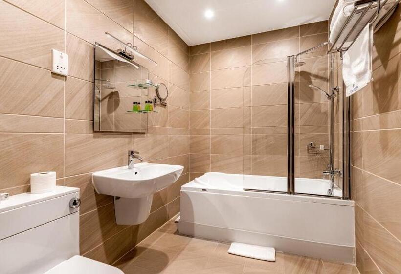 Executive Kamer, Grand Sapphire Hotel & Banqueting