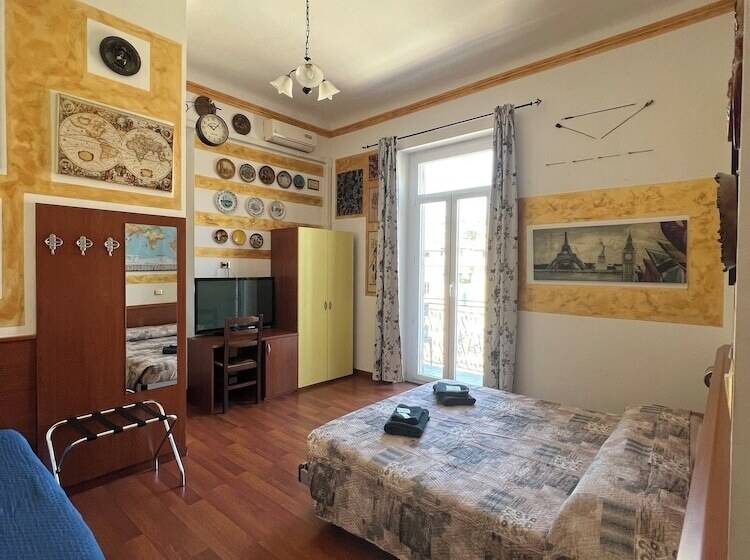 اتاق استاندارد, Albergo Astro