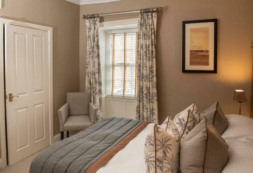 Семейный Номер, Roundthorn Country House & Luxury Apartments