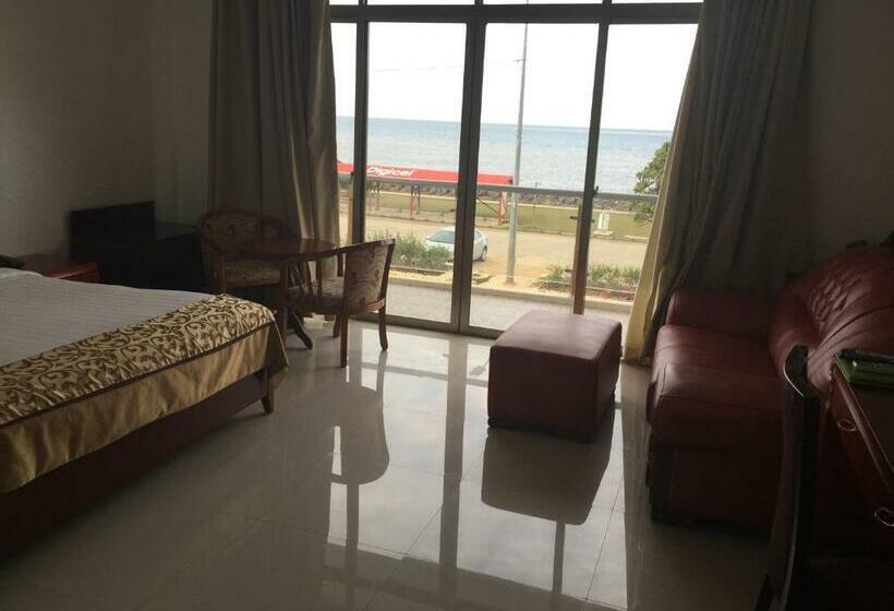 اتاق استاندارد با تخت بزرگ, Emerald Hotel & Restaurant