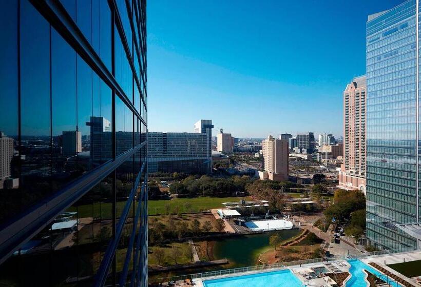 חדר סטנדרט עם מיטת קינג, Marriott Marquis Houston