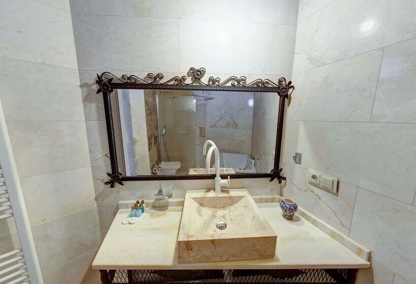 스탠다드 룸, Elegance Cave Suites & Restaurant
