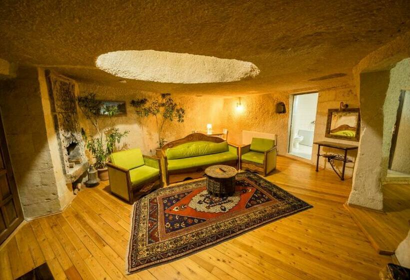 Люкс, Elite Cave Suites