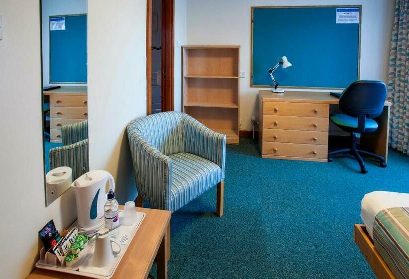 バスルーム共有のシングルスタンダード, Robinson College   Cambridge University   Campus Accommodation