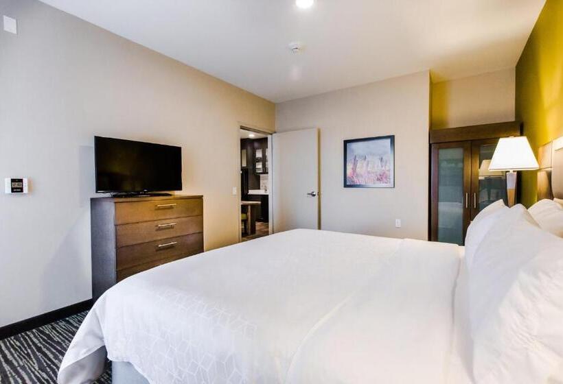 Президентский Люкс, Candlewood Suites West Edmonton   Mall Area, An Ihg