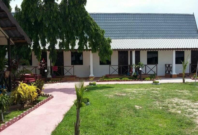 Четырехместный Номер Стандарт, Rasa Senang Villa  Islam Guest Only