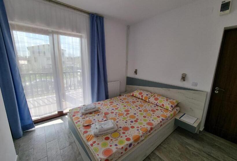 Номер Стандарт с Балконом, Vila Dumio