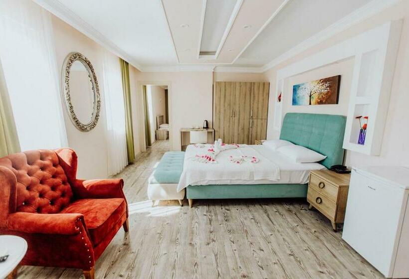 Люкс Deluxe Кровать Кинг, Karacan Park  Dalaman Airport
