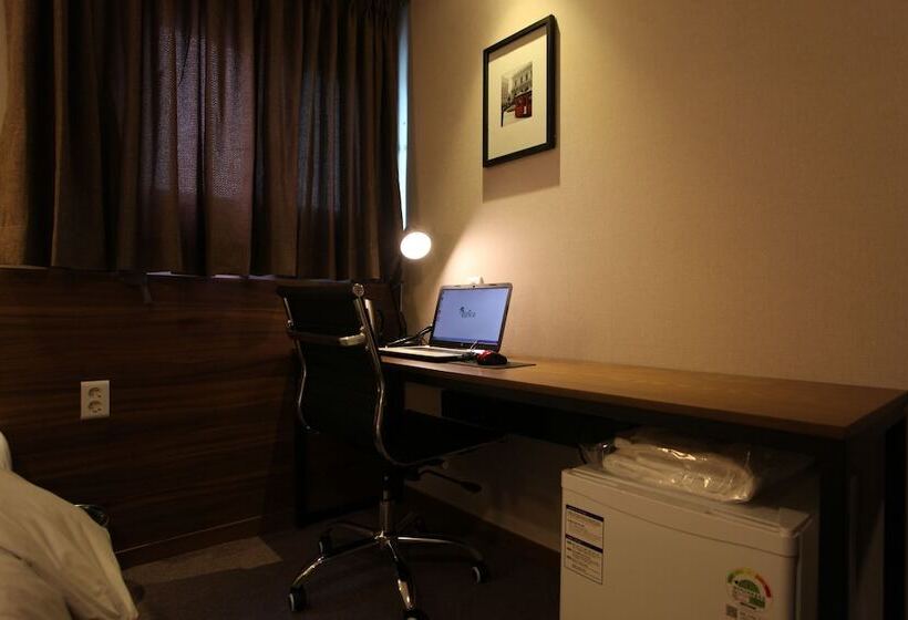 Delüks Oda, Vatica Hotel Dongdaemun