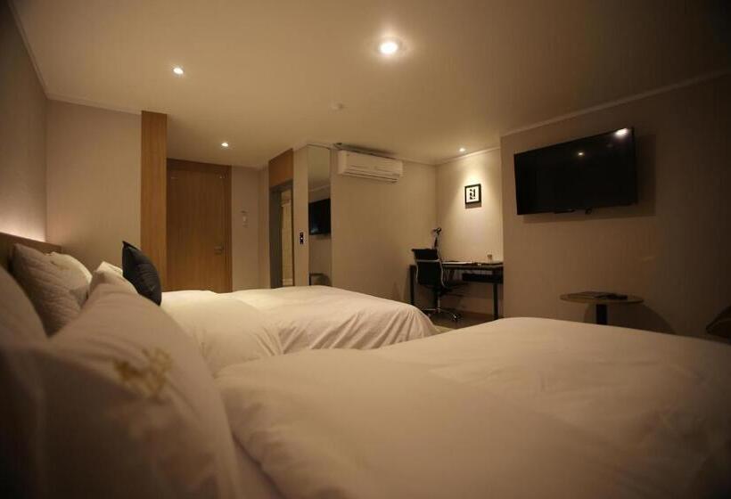 Delüks Oda, Vatica Hotel Dongdaemun