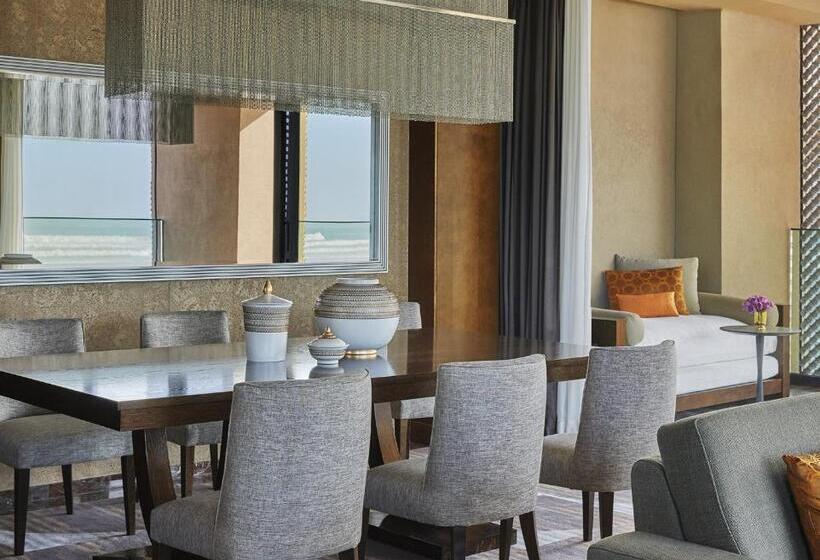 带大床的套房, Four Seasons Hotel Casablanca