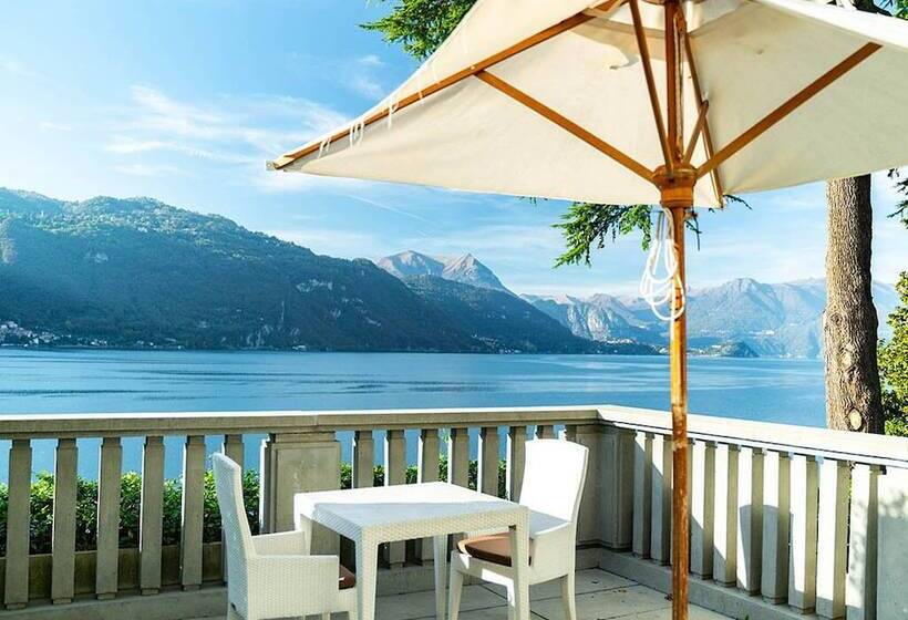 Suite with lake view, Villa Lario Resort Mandello