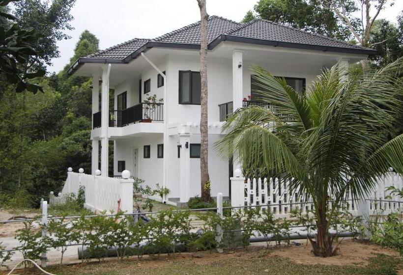 ویلای یک اتاق خوابه با استخر شنا, Valley Village Phu Quoc