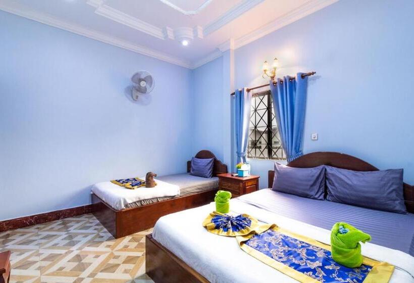 غرفة ديلوكس عائلية, Uptown Guest House