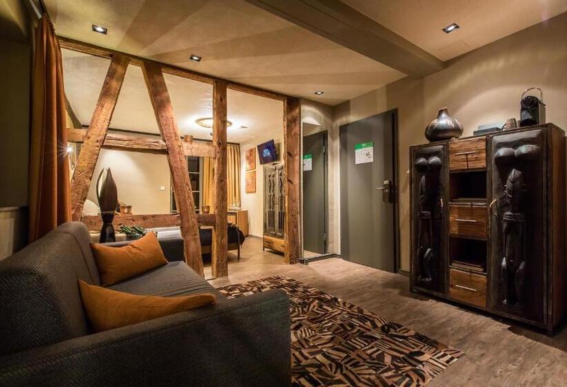 Полулюкс с Балконом, Farmerhauslodge
