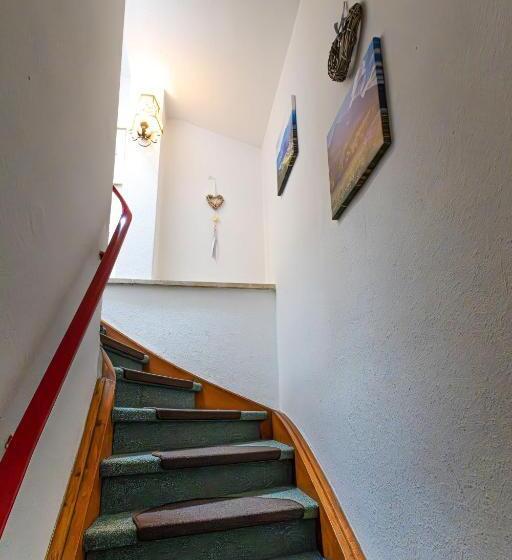 Апартаменты 2 Спальни с Балконом, Pension Karner