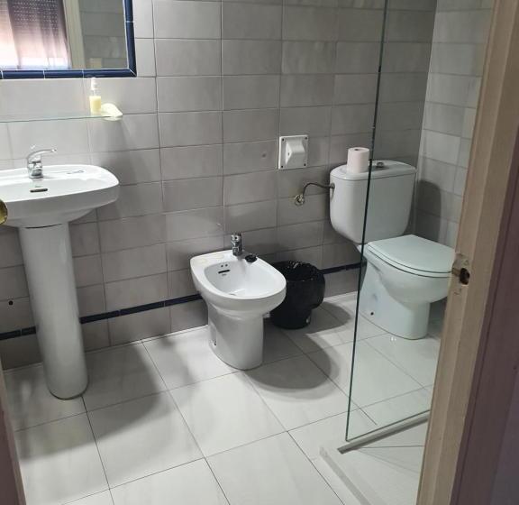 豪华房间, Hostal Carlos Iii