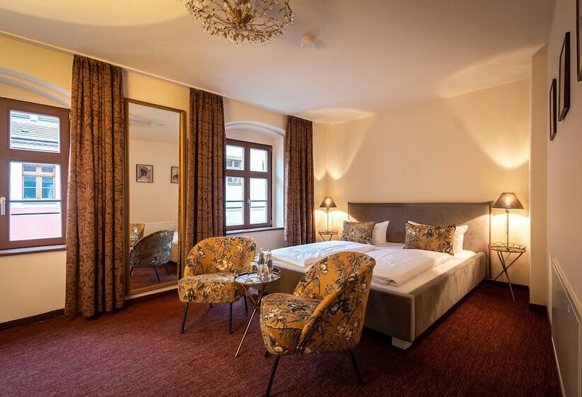 Номер Стандарт, Pension Donatus