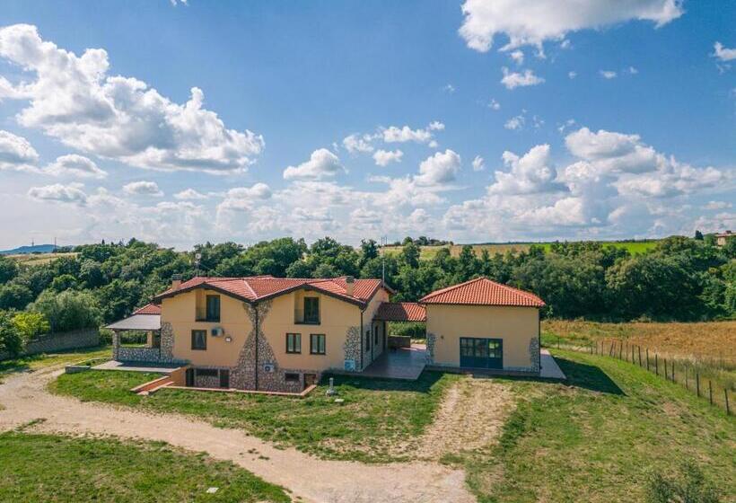 Апартаменты Deluxe 1 Спальня, Villa Tuscia Apartments