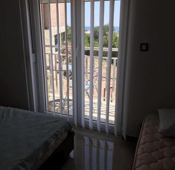 آپارتمان 1 خوابه با چشم‌انداز دریا, Vip Apartmani Canj