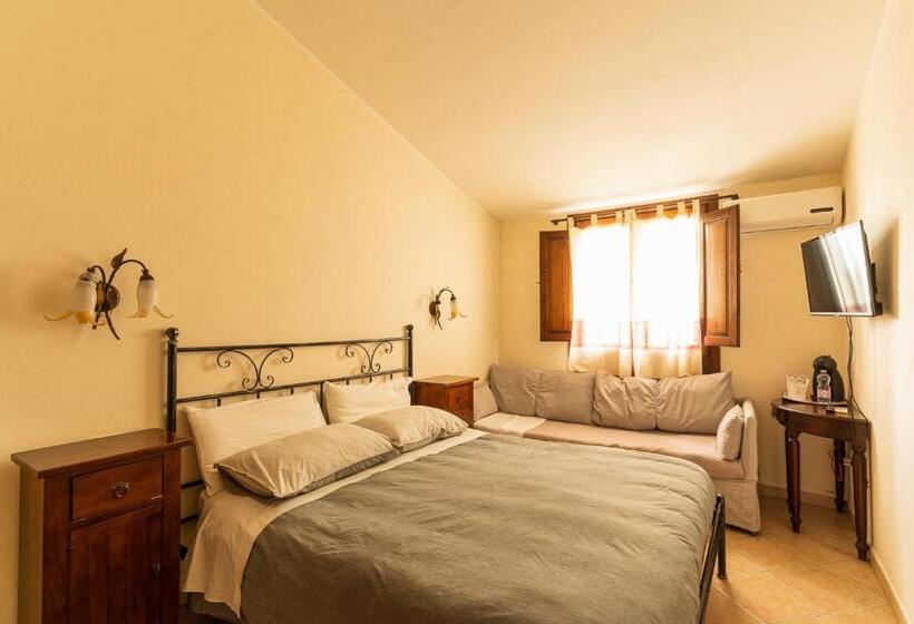 اتاق استاندارد سه نفره, Agriturismo Il Giglio