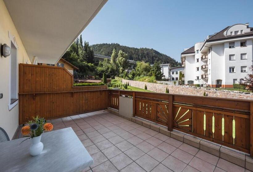 Номер Стандарт с Террасой, Bischofhof   Bistro Jasmin