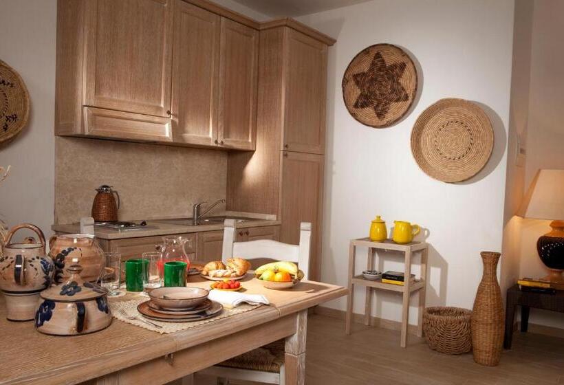 Апартаменты Deluxe 1 Спальня, Punta Falcone Resort