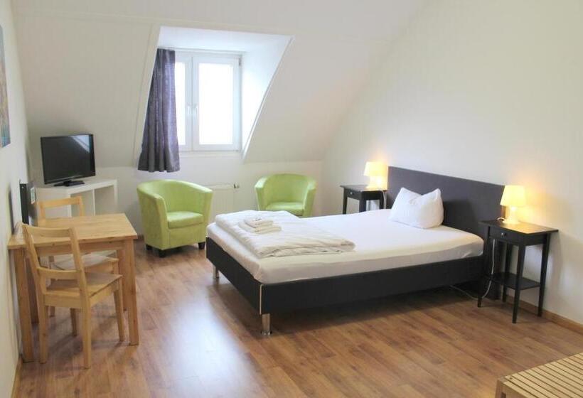 اتاق استاندارد یک نفره, Stayinn Hostel Und Gastehaus