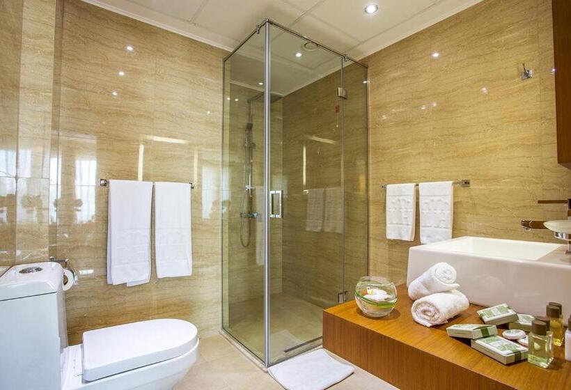 اتاق سوپریور با چشم‌انداز, Landmark Creek Hotel & Wellness Plovdiv